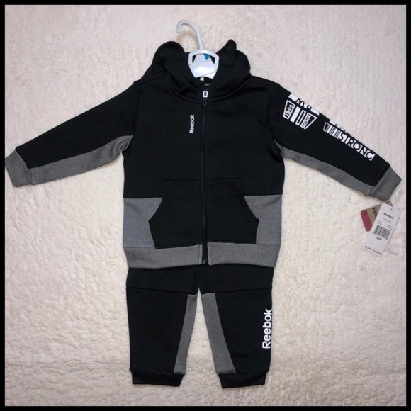 Reebok Set - Picture 2 of 8